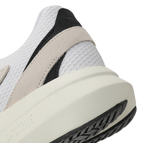 adidas阿迪达斯2025男子LIGHTBLAZESPW FTW-跑步JH6944