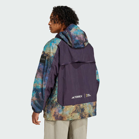 adidas阿迪达斯2025男子NG W.R AOP JKT梭织连帽外套JD5839