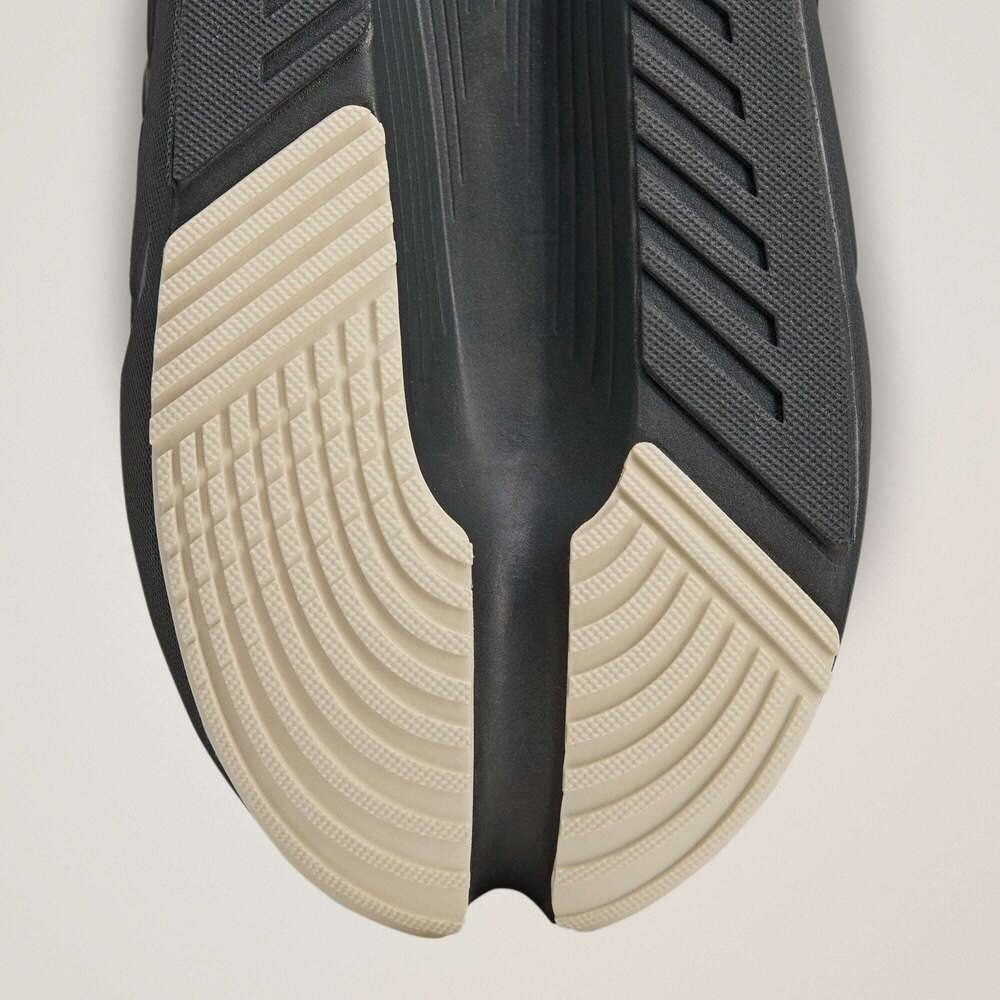 adidas阿迪达斯2025中性aSMC ADISTARaSMCJR3290