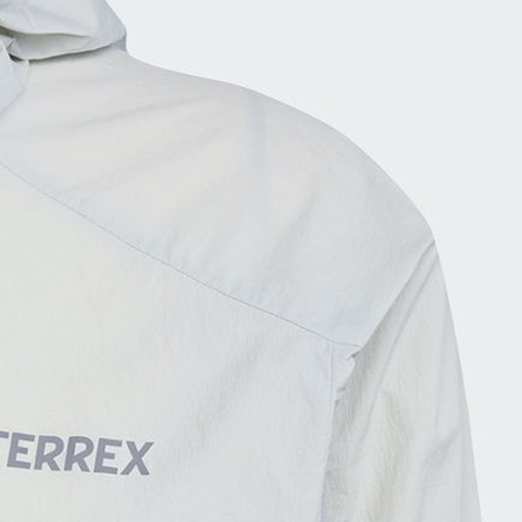 adidas阿迪达斯2025男子MT W.R UPF JKT梭织连帽外套JD3504