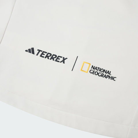 adidas阿迪达斯2025女子NG W CW JKT梭织连帽外套KE6437