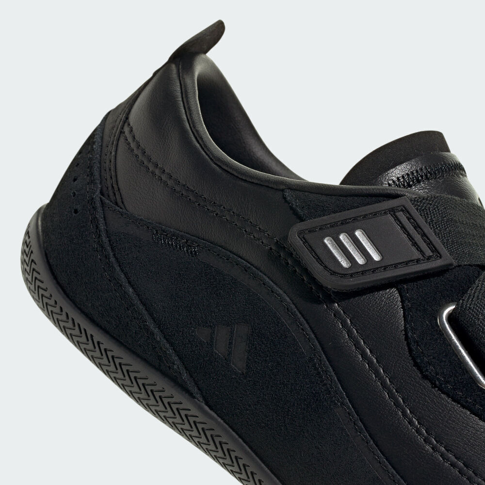 adidas阿迪达斯2025女子URBAN REVERIEFOSJQ9388