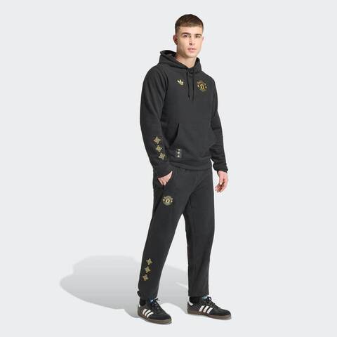 adidas阿迪达斯2025男子MUFC CS PNT针织长裤JM5566