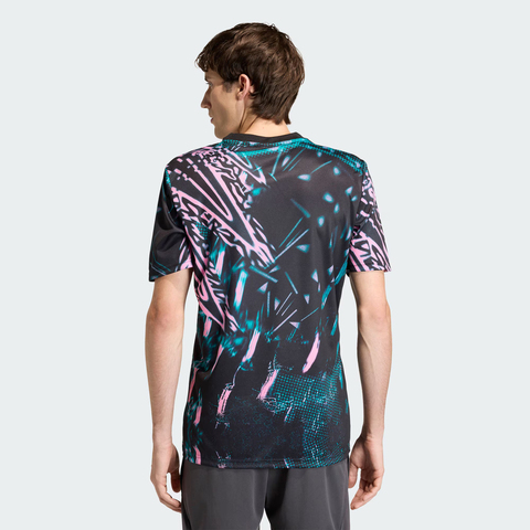 adidas阿迪达斯2025男子LFC PRESHI针织无领短TKB1447