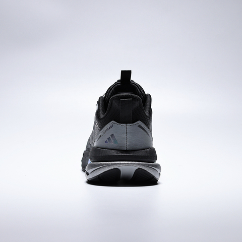 Adidas Kids阿迪儿童2026男大童LIGHTDART HABU J跑步常规KJ7913