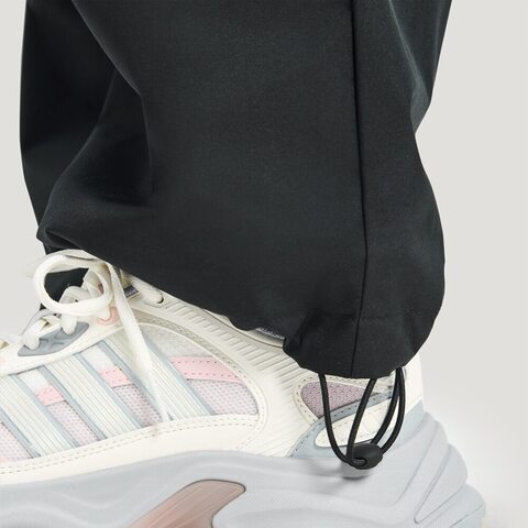 adidas阿迪达斯2026女子FAV PAR PNT梭织长裤KS2812