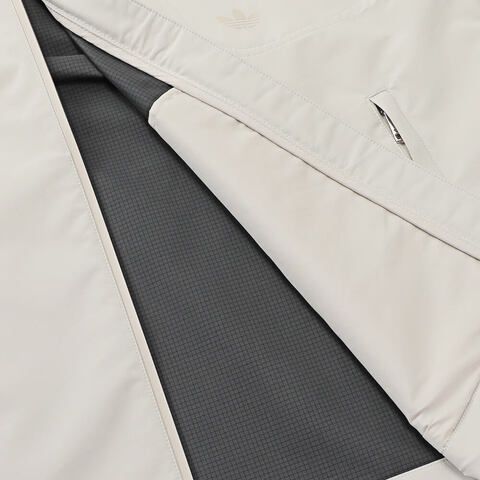 Adidas Original阿迪三叶草2025男子P ESS WB梭织连帽外套JD5877