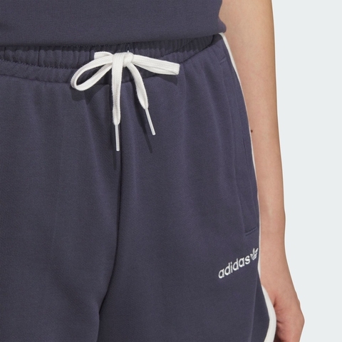 adidas Originals阿迪三叶草2025女子SC SW SHORT W针织短裤JX6572