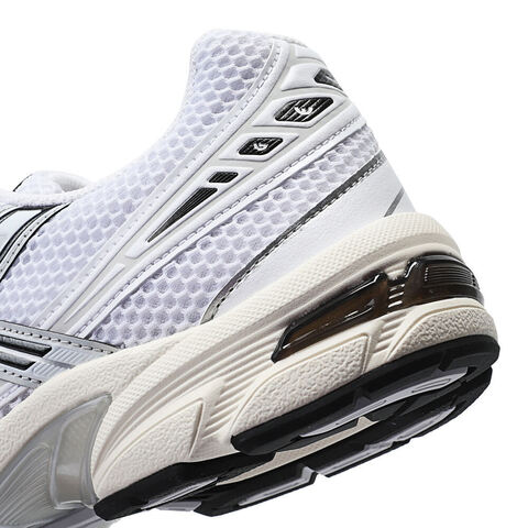 Asics亚瑟士2024男子GEL-1130AT跑步鞋1201A256-118