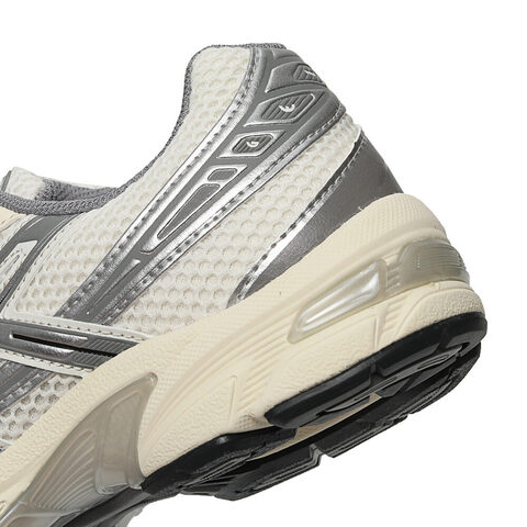 Asics亚瑟士2024女子GEL-1130AT跑步鞋1202A164-116