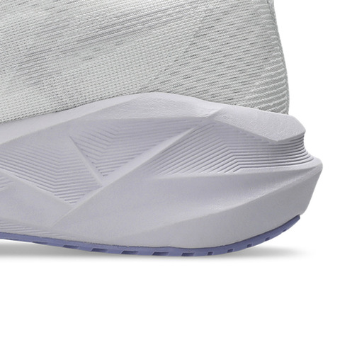 Asics亚瑟士2025女子NOVABLAST 5BLAST1012B765-103