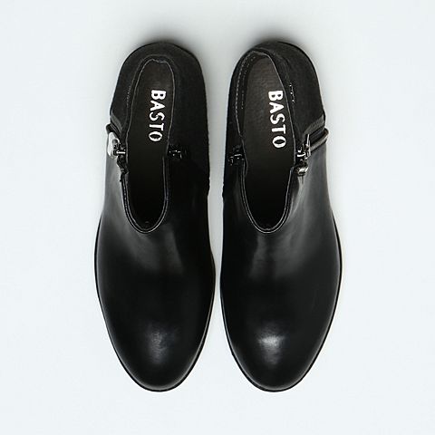 BASTO/百思图冬季专柜同款黑色牛皮女短靴（皮里）TP743DD6
