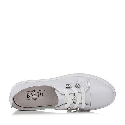 BASTO/百思图夏季白色软面牛皮简约活力水钻系带女休闲鞋YIP03BM7