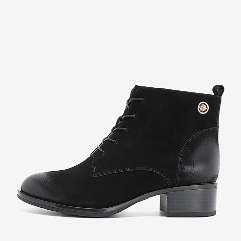 BASTO/百思图2018冬季专柜同款黑色牛皮革系带方跟女皮靴短靴YWR02DD8