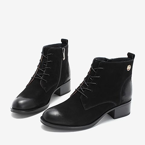 BASTO/百思图2018冬季专柜同款黑色牛皮革系带方跟女皮靴短靴YWR02DD8