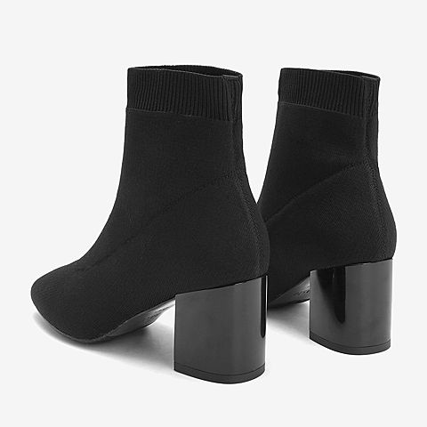 BASTO/百思图2018冬季黑色针织布纯色方头粗跟女短靴袜靴RPT40DD8