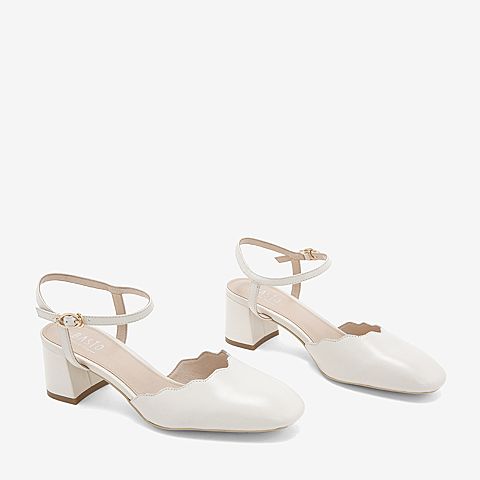 BASTO/百思图夏季专柜同款牛皮革纯色一字带女皮凉鞋AC653BH9