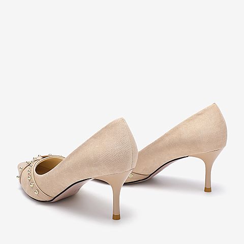 百思图2020春季新款尖头浅口性感复古铆钉通勤女细高跟鞋MA06AAQ0