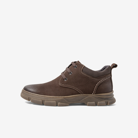 百思图2020冬季新款商场同款复古时尚圆头加绒男休闲鞋94257DM0