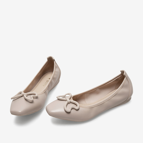 百思图2021春季新款商场同款简约蝴蝶结浅口平底女单鞋RSI21AQ1