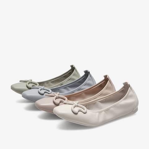 百思图2021春季新款商场同款简约蝴蝶结浅口平底女单鞋RSI21AQ1
