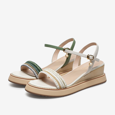 百思图2021夏季新款商场同款时尚松糕底坡跟漏趾女凉鞋TCN32BL1