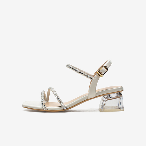 百思图2021夏季新款商场同款气质仙女风中跟一字带女凉鞋RQ220BL1