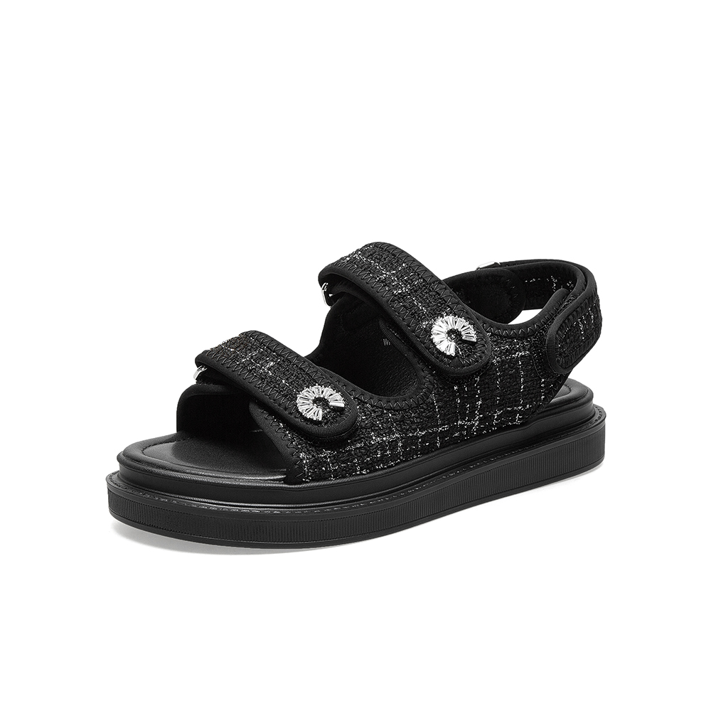 百思图2021夏季新款商场同款时髦小香风厚底休闲女凉鞋WKC05BL1