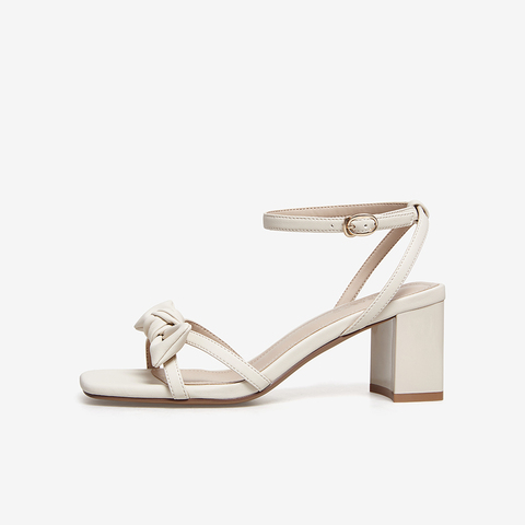 百思图2021夏季新款时尚气质蝴蝶结仙女风粗跟外穿凉鞋女A5101BL1