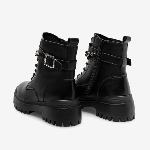 百思图2021冬季新款英伦风金属饰带圆头粗跟马丁靴女短靴FD500DD1