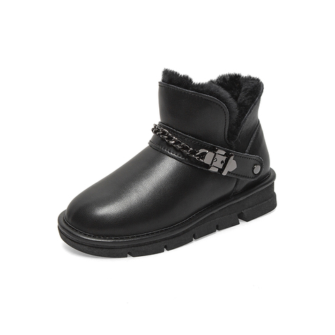百思图2021冬季新款金属链条饰带时尚厚底雪地靴女短靴OD202DD1