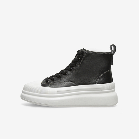 百思图2021冬季新款商场同款厚底学院风圆头低靴短靴女WTN02DD1