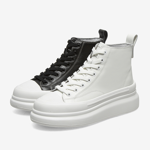 百思图2021冬季新款商场同款厚底学院风圆头低靴短靴女WTN02DD1