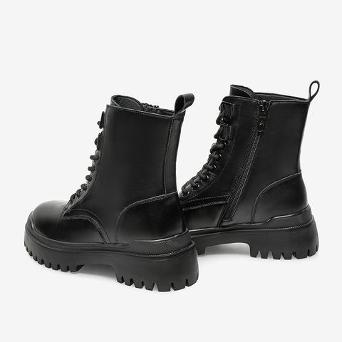 百思图2021冬季新款英伦风简约粗跟圆头马丁靴女短靴FD635DD1