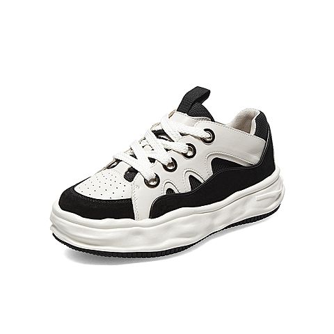 百思图2021秋季新款厚底系带运动风简约舒适女休闲鞋IDB75CM1