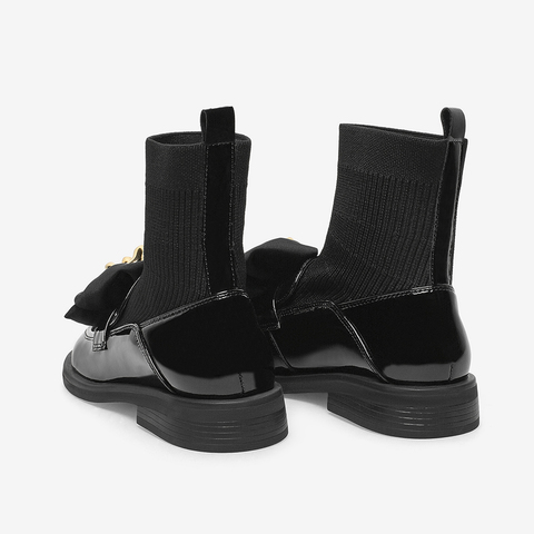 百思图2021冬季新款商场同款潮流搭配乐福拼接袜靴女短靴WWZ01DD1