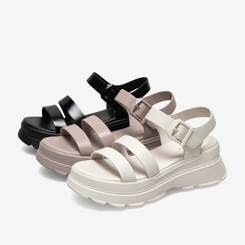 百思图2022夏季新款商场同款简约厚底舒适沙滩罗马女凉鞋TLY03BL2