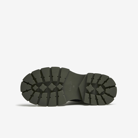 百思图2022冬季新款商场同款时尚潮酷机车马丁靴女短靴TD052DD2