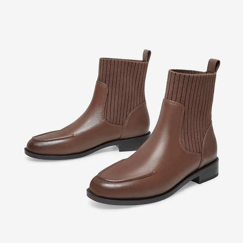 百思图2022冬季新款商场同款潮流舒适拼接粗跟袜靴女短靴VFT01DD2