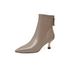 百思图2022冬季新款商场同款时尚潮流优雅尖头时装靴女靴RRJ66DD2