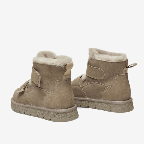 百思图2022冬季新款商场同款时尚潮流保暖舒适雪地靴女靴CD236DD2