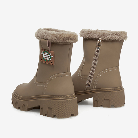 百思图2022冬季新款商场同款时尚潮流保暖厚底雪地靴女靴WD051DD2