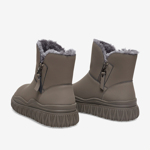 百思图2022冬季新款时尚潮流加绒保暖厚底雪地靴女短靴FD680DD2