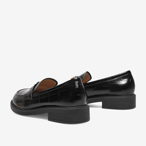 百思图2023春季新款商场同款时尚潮流通勤乐福鞋女单鞋WHX32AA3