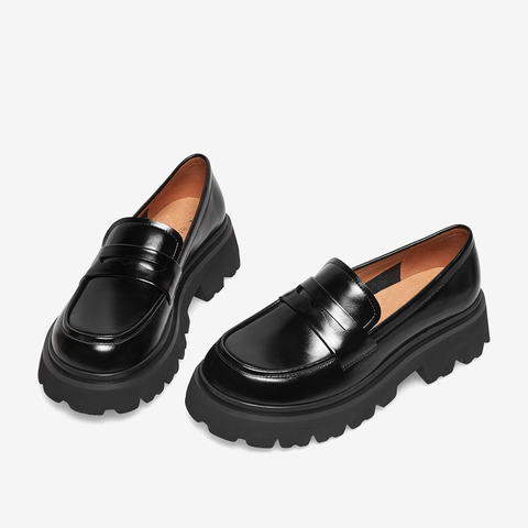 百思图2023春季新款商场同款时尚潮流通勤乐福鞋女单鞋VIQ04AA3