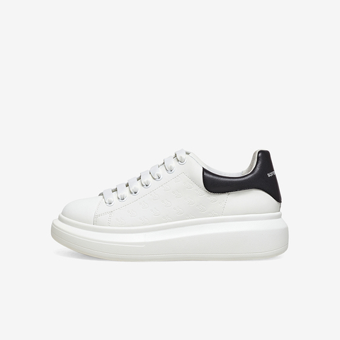 百思图2023春季新款商场同款时尚潮流小白鞋板鞋女休闲鞋ZWZ75AM3