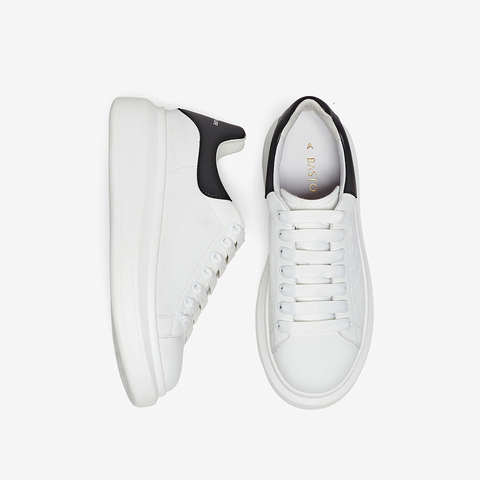 百思图2023春季新款商场同款时尚潮流小白鞋板鞋女休闲鞋ZWZ75AM3