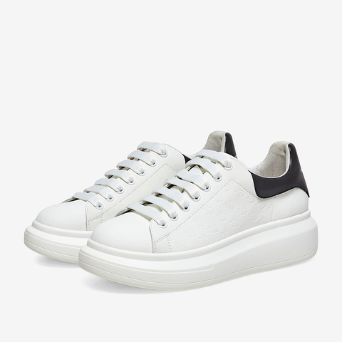 百思图2023春季新款商场同款时尚潮流小白鞋板鞋女休闲鞋ZWZ75AM3