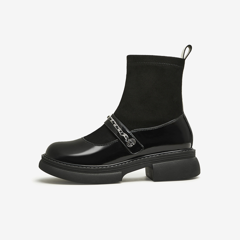 百思图2023冬季新款商场同款时髦法式复古袜靴粗跟女短靴VUM03DD3