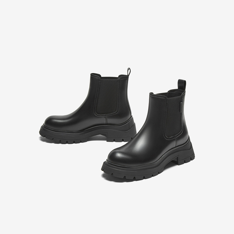 百思图2023冬季新款商场同款简约休闲烟筒靴粗跟女短靴VSG03DD3